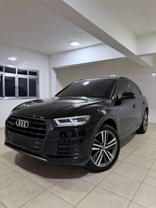 AUDI-Q5-2018