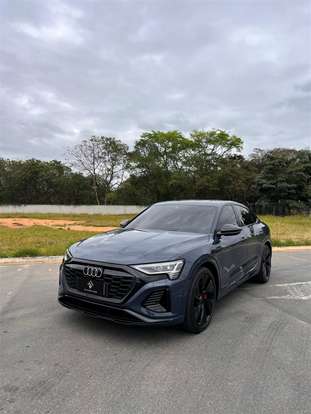 AUDI-Q8 E-TRON-2023