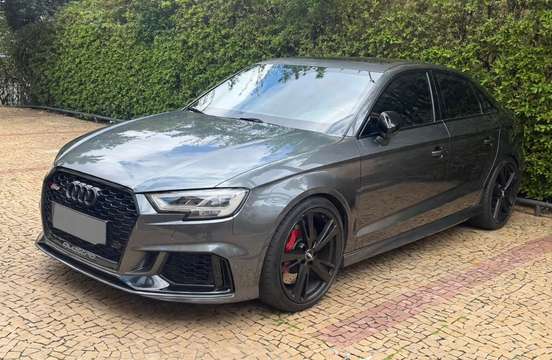 AUDI-RS3-2018