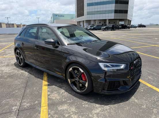 AUDI-RS3-2018