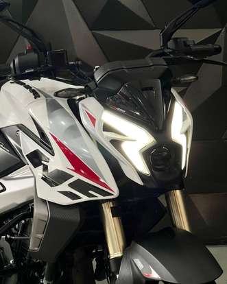 BAJAJ-DOMINAR NS400Z-2025