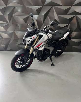 BAJAJ-DOMINAR NS400Z-2025