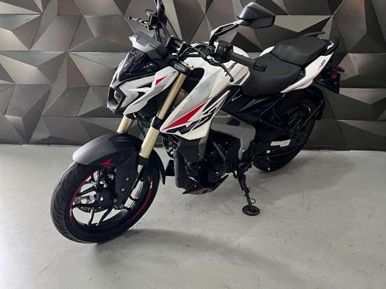 BAJAJ-DOMINAR NS400Z BAJAJ-DOMINAR NS400Z-2025