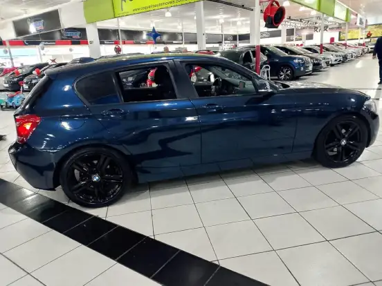 BMW-116i-1.6 16V TURBO GASOLINA 4P AUTOMÁTICO BMW-116i-2013