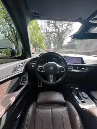 BMW-118i-2024
