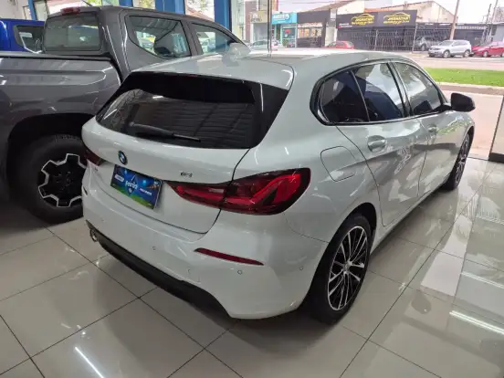 BMW-118i-2019