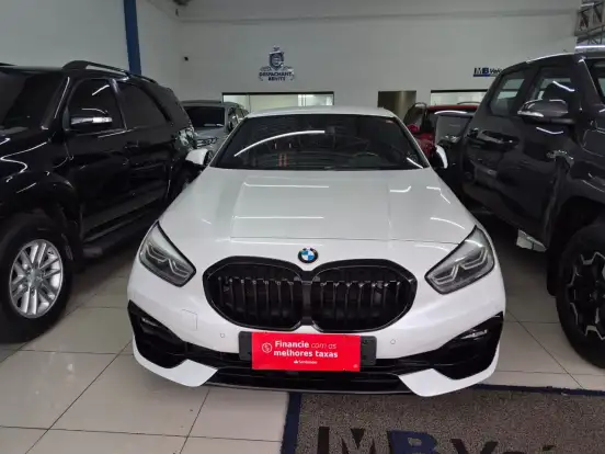 BMW-118i-1.5 12V GASOLINA SPORT GP STEPTRONIC BMW-118i-2019