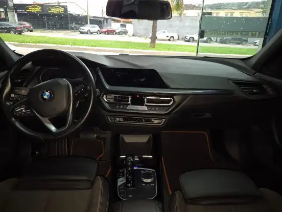 BMW-118i-1.5 12V GASOLINA SPORT GP STEPTRONIC BMW-118i-2019