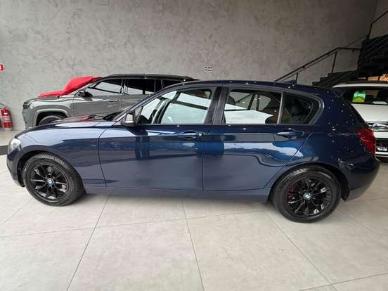 BMW-118i-1.6 16V TURBO GASOLINA 4P AUTOMÁTICO BMW-118i-2011