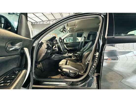 BMW-120i-2015
