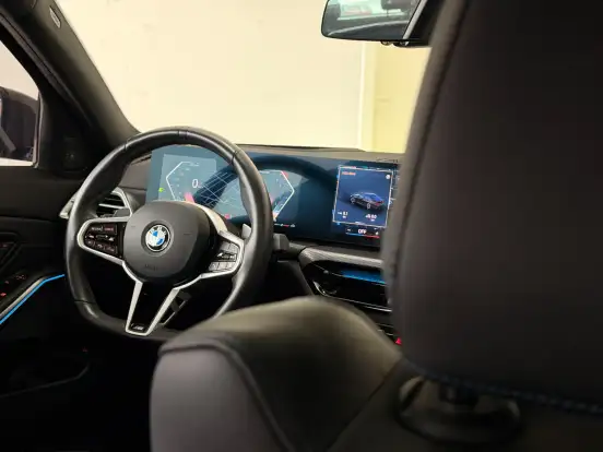 BMW-320i-2024