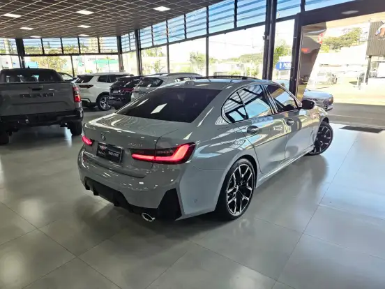BMW-320i-2.0 16V TURBO FLEX M SPORT AUTOMÁTICO BMW-320i-2025