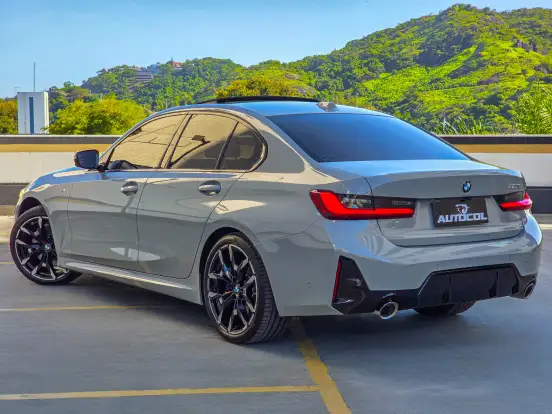 BMW-320i-2025