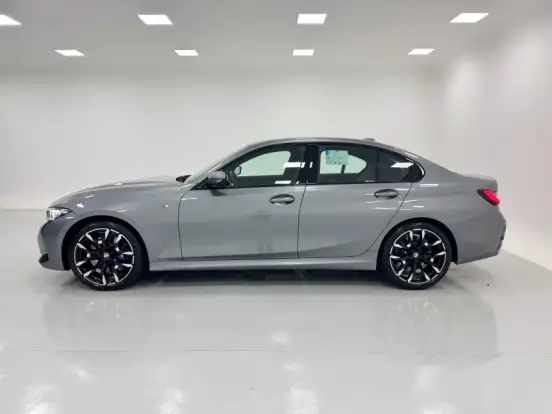 BMW-320i-2026