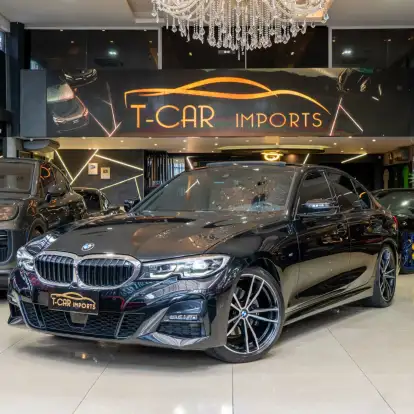 BMW-320i-2022