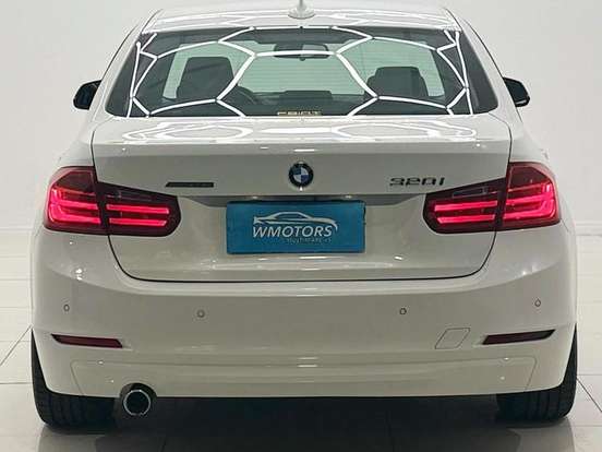 BMW-320i-2.0 16V TURBO ACTIVE FLEX 4P AUTOMÁTICO BMW-320i-2014