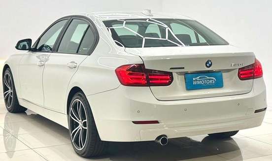 BMW-320i-2014