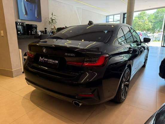BMW-320i-2.0 16V TURBO FLEX GP AUTOMÁTICO BMW-320i-2022