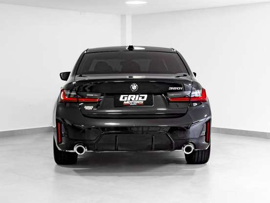 BMW-320i-2.0 16V TURBO FLEX M SPORT AUTOMÁTICO BMW-320i-2023