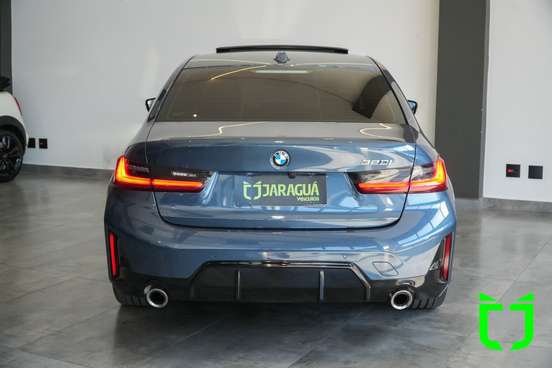 BMW-320i-2025