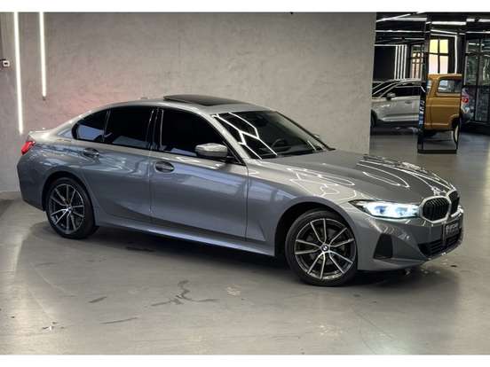 BMW-320i-2.0 16V TURBO FLEX SPORT GP AUTOMÁTICO BMW-320i-2023