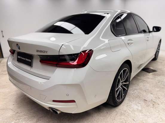BMW-320i-2.0 16V TURBO FLEX SPORT GP AUTOMÁTICO BMW-320i-2024