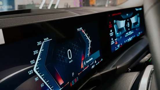 BMW-320i-2024