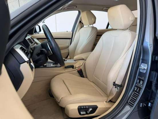 BMW-320i-2.0 M SPORT GP 16V TURBO ACTIVE FLEX 4P AUTOMÁTICO BMW-320i-2017