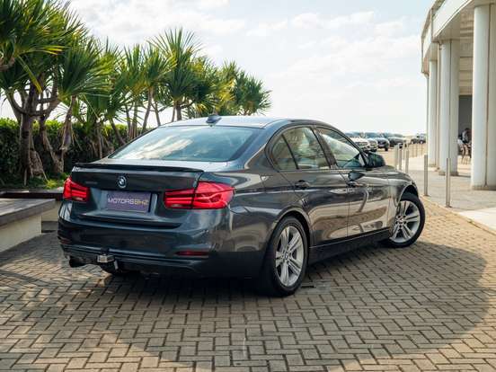 BMW-320i-2.0 SPORT 16V TURBO ACTIVE FLEX 4P AUTOMÁTICO BMW-320i-2017