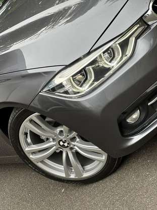 BMW-320i-2016
