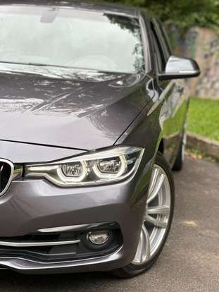 BMW-320i-2016