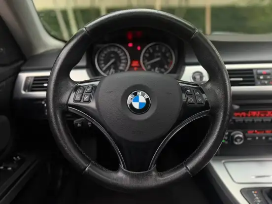 BMW-325Ci-2.5 COUPÉ 24V GASOLINA 2P AUTOMÁTICO BMW-325Ci-2010