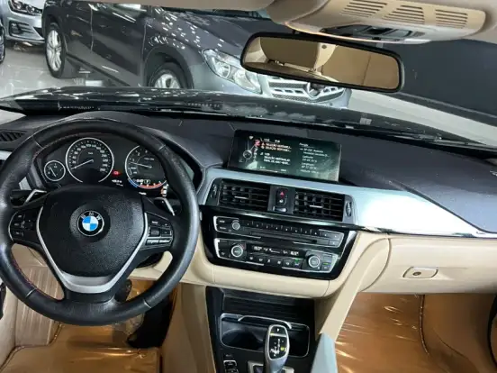BMW-328i-2.0 SPORT GP 16V ACTIVEFLEX 4P AUTOMÁTICO BMW-328i-2016