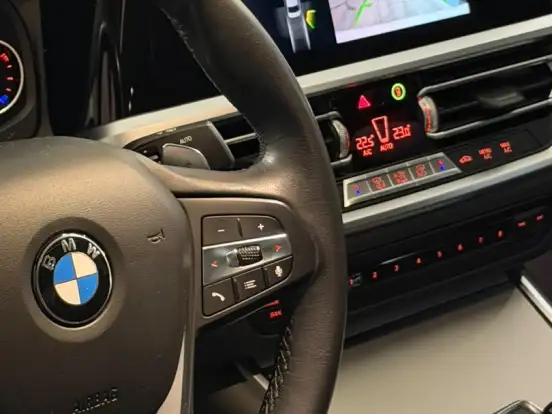 BMW-330i-2.0 16V TURBO GASOLINA SPORT AUTOMÁTICO BMW-330i-2020