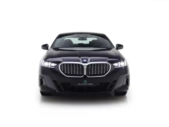 BMW-530e-2.0 TWINPOWER PHEV M SPORT AUTOMÁTICO BMW-530e-2025
