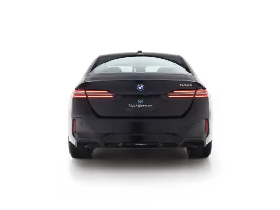 BMW-530e-2.0 TWINPOWER PHEV M SPORT AUTOMÁTICO BMW-530e-2025