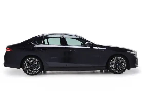 BMW-530e-2.0 TWINPOWER PHEV M SPORT AUTOMÁTICO BMW-530e-2025