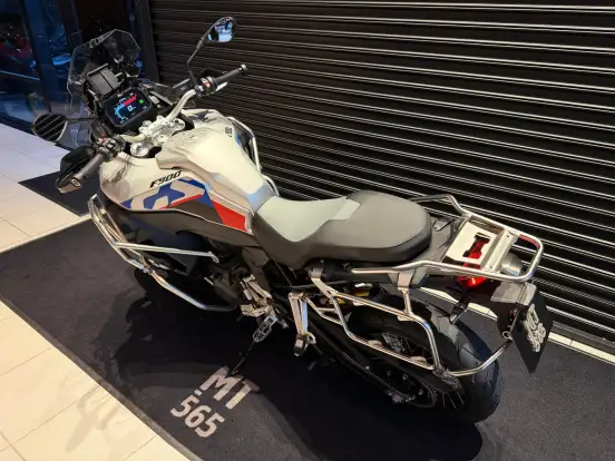 BMW-F 900 GS ADVENTURE BMW-F 900 GS ADVENTURE-2025