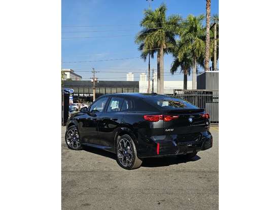 BMW-iX2-64,8 KW ELÉTRICO XDRIVE30 M SPORT BMW-iX2-2026