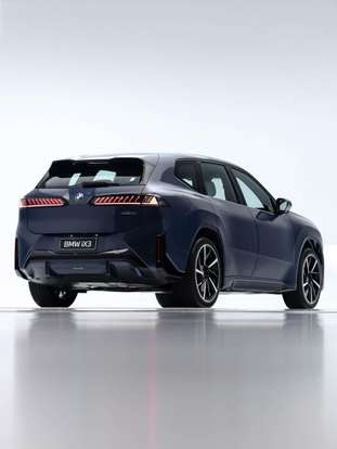 BMW-iX3-2026