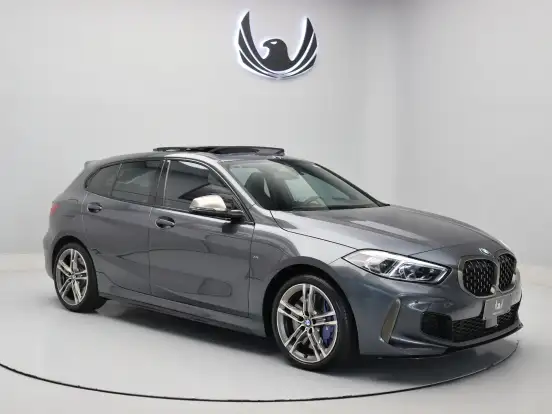 BMW-M 135i-2.0 16V TURBO GASOLINA XDRIVE AUTOMÁTICO BMW-M 135i-2020