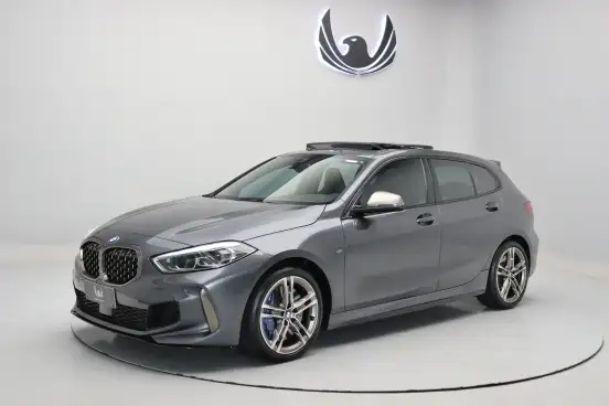 BMW-M 135i-2020