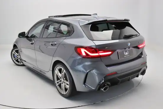 BMW-M 135i-2020