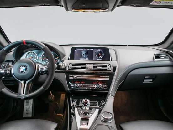 BMW-M6-4.4 GRAN COUPÉ V8 32V GASOLINA 4P AUTOMÁTICO BMW-M6-2017