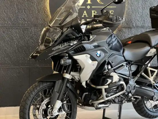 BMW-R 1250 GS PREMIUM TRIPLE BLACK-2023