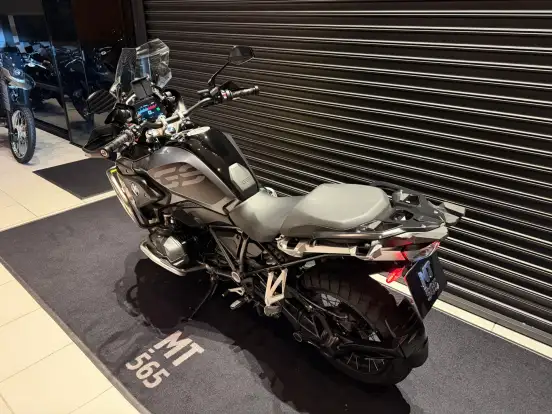 BMW-R 1250 GS PREMIUM TRIPLE BLACK BMW-R 1250 GS PREMIUM TRIPLE BLACK-2023