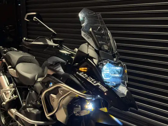 BMW-R 1250 GS PREMIUM TRIPLE BLACK BMW-R 1250 GS PREMIUM TRIPLE BLACK-2023