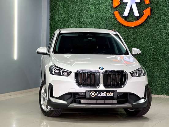 BMW-X1-2022