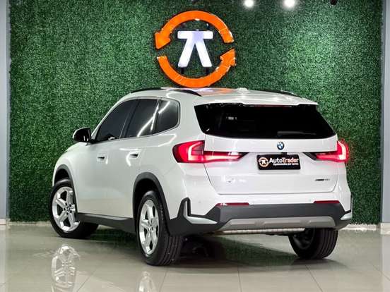 BMW-X1-2022