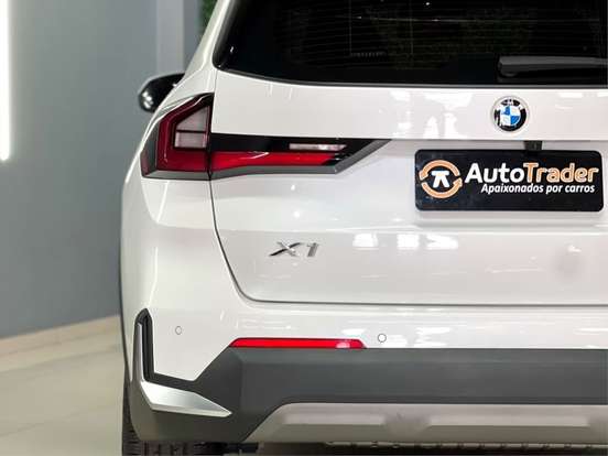 BMW-X1-2022